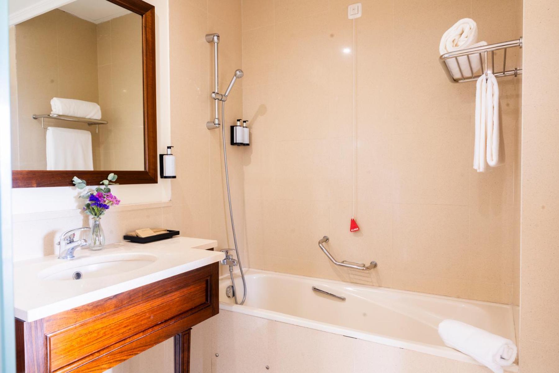 Quinta Funchal Gardens - Adults Only Otel Dış mekan fotoğraf